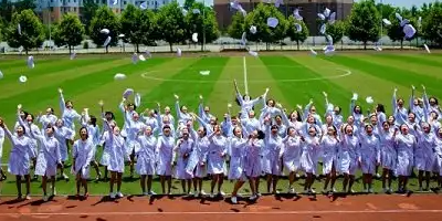 <b>四川卫生学校简介</b>