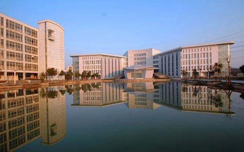 德阳旅游职业学校中专什么专业好?旅游服务与管理专业怎么样