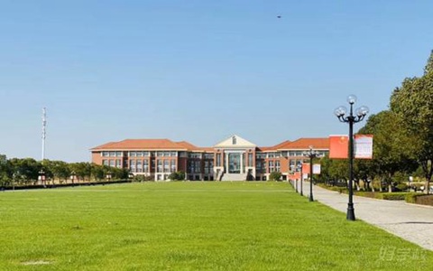 南充职工大学一般有哪些专业?机电一体化技术专业好学吗
