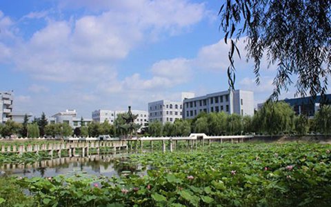 乐山旅游学校有哪些专业?旅游管理专业好学吗