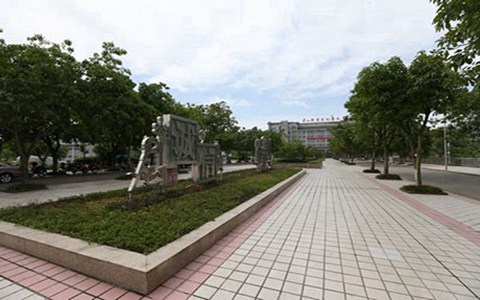 峨眉山职业技术学校什么专业在招生?旅游服务与管理专业好不好