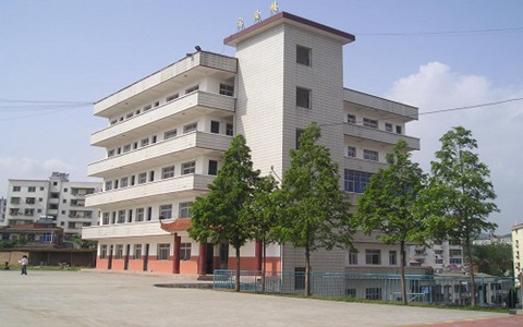 犍为县职业高级中学中专什么专业好?汽车运用与维修专业就业怎么样