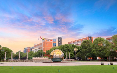 乐山市阳光中等职业技术学校有哪些专业?物流管理专业好不好