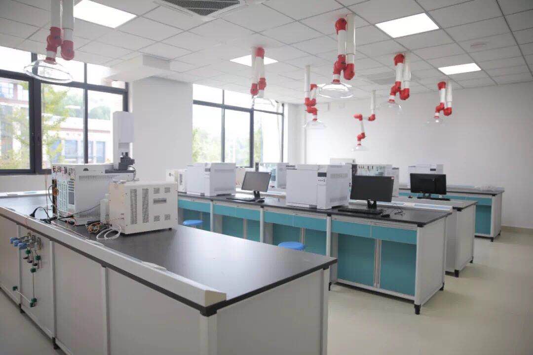 \\tsclient\E\学院照片\官网照片\微信图片_201907021030281.jpg